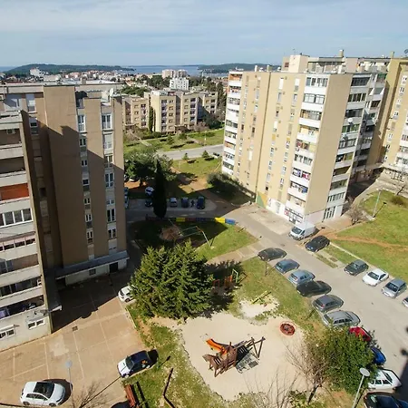 Appartement Ana With Amazing View Pula